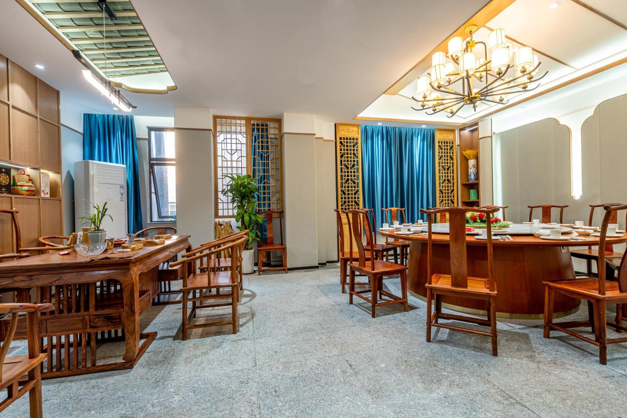 Waifiden Hotel -Former Tokai Hotel - Xiaobei Metro Station - During The Canton Fair, There Will Be Shuttle Buses For Transportation Back And Forth Екстериор снимка