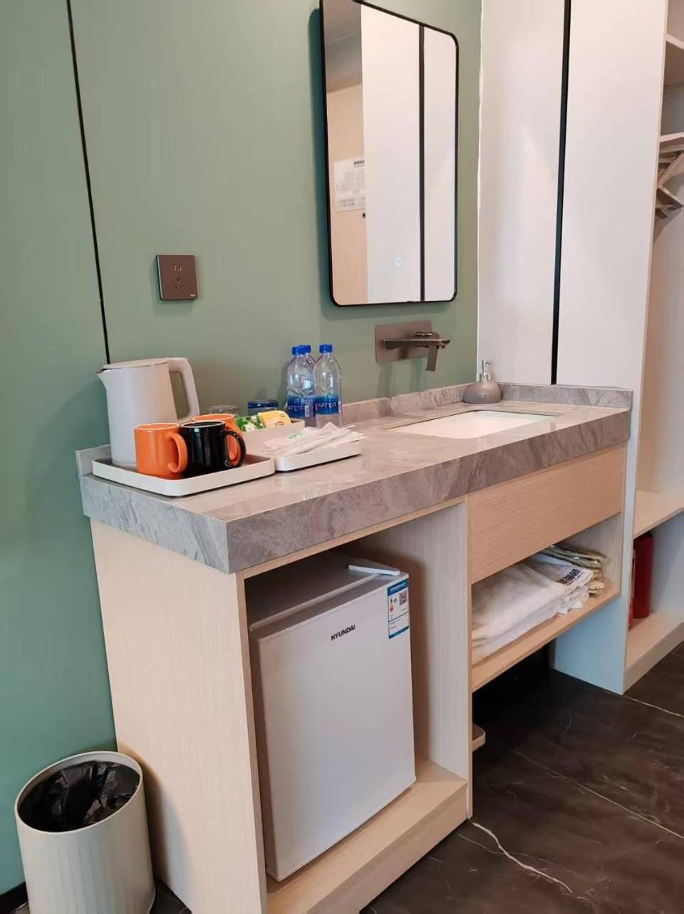 Waifiden Hotel -Former Tokai Hotel - Xiaobei Metro Station - During The Canton Fair, There Will Be Shuttle Buses For Transportation Back And Forth Екстериор снимка