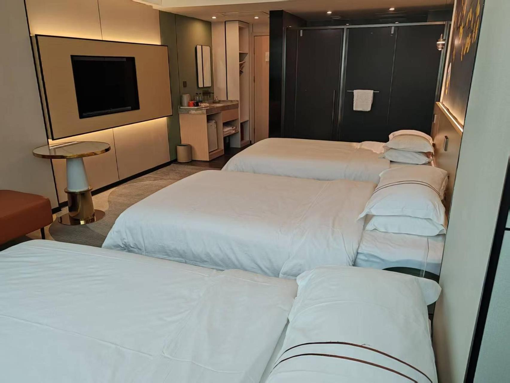 Waifiden Hotel -Former Tokai Hotel - Xiaobei Metro Station - During The Canton Fair, There Will Be Shuttle Buses For Transportation Back And Forth Екстериор снимка